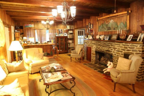Гостиница Grandview Lodge  Уэйнсвилл